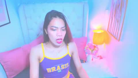 Snapshot of hailee_harper chatting on 02.07.25 HAILEE HORNY online show from 02.07.25