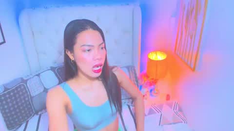 Snapshot of hailee_harper chatting on 02.12.25 HAILEE HORNY online show from 02.12.25