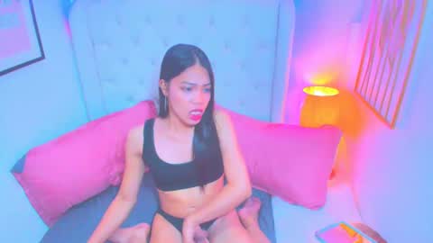 Snapshot of hailee_harper chatting on 03.07.25 HAILEE HORNY online show from 03.07.25