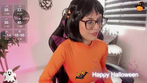 Hailee online show from 10.31.25