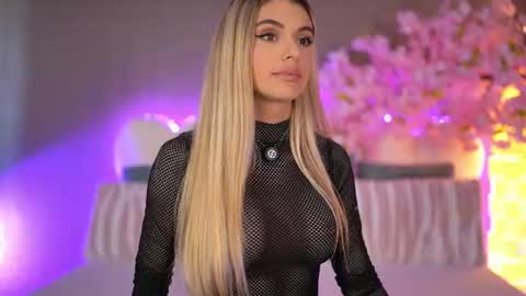Snapshot of hailey_madow chatting on 07.17.26 Hailey online show from 07.17.26