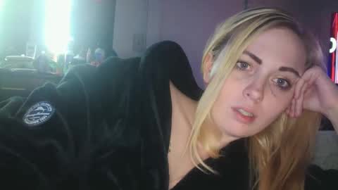 Snapshot of haileyakuma69 chatting on 02.28.25 Hailey and d online show from 02.28.25