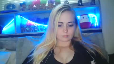 Snapshot of haileyakuma69 chatting on 03.02.25 Hailey and d online show from 03.02.25