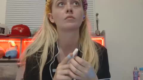 Snapshot of haileyakuma69 chatting on 01.10.26 Hailey and d online show from 01.10.26