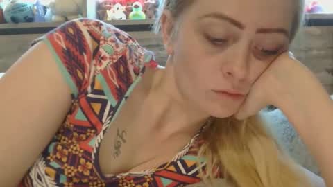 Snapshot of haileyakuma69 chatting on 02.10.26 Hailey and d online show from 02.10.26