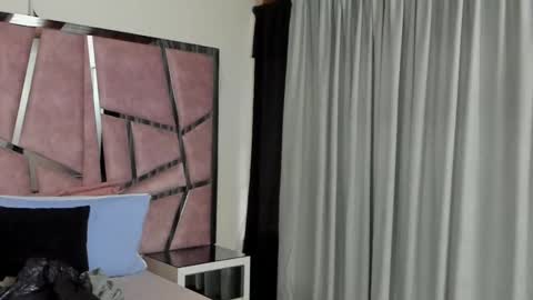 Hailey online show from 10.11.25