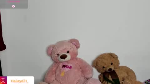 Hailey online show from 02.08.26