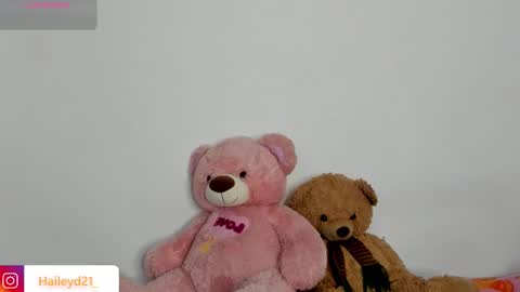 Hailey online show from 02.15.26