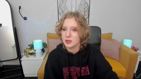 Hailey online show from 09.18.25