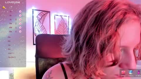 Hailey online show from 10.31.25