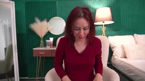 Hailey online show from 11.29.25