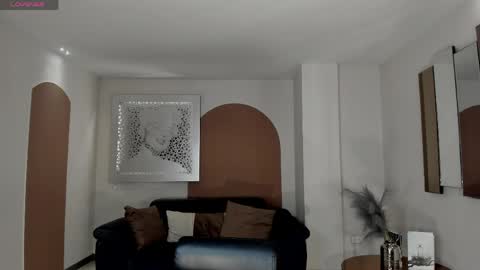 Hailey online show from 04.01.26