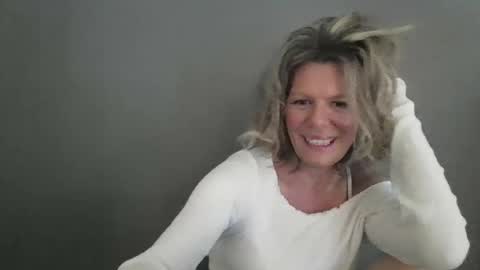 Hailey online show from 03.26.26