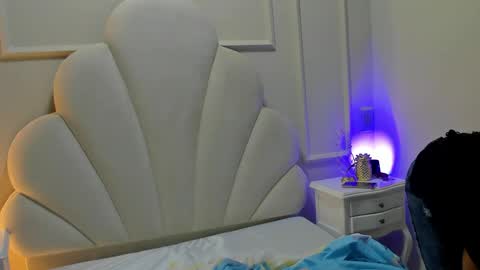 haileysans online show from 04.07.26