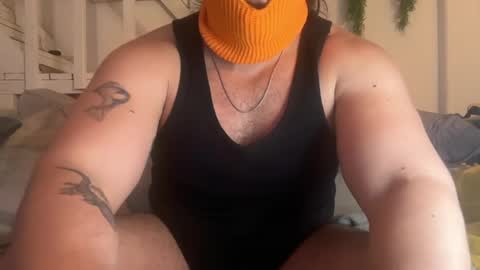 Snapshot of hairandedge chatting on 06.01.26 workitandjerkit online show from 06.01.26