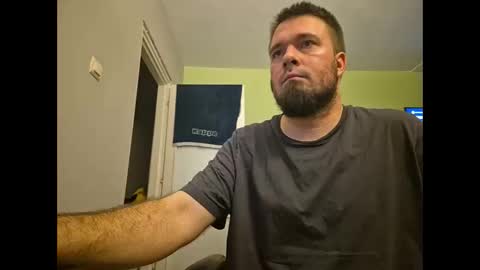 hairy_guy007 online show from 12.21.24