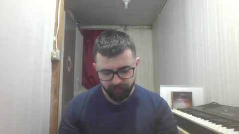 Snapshot of hairy_man_69_ chatting on 07.28.26 horny online show from 07.28.26