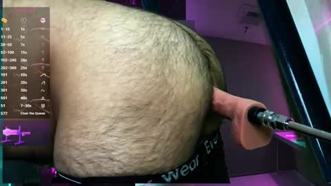 Snapshot of hairyale chatting on 01.30.25 Hairyale online show from 01.30.25