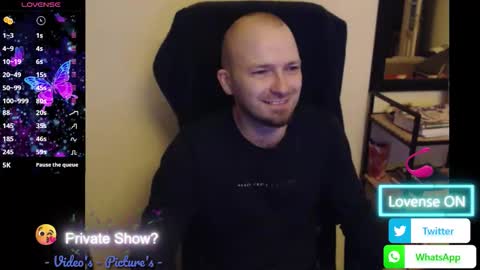 Snapshot of hairyass25yo chatting on 05.22.26 Puppy3 StockyDaddiesmusclebearsbeefybigmans online show from 05.22.26