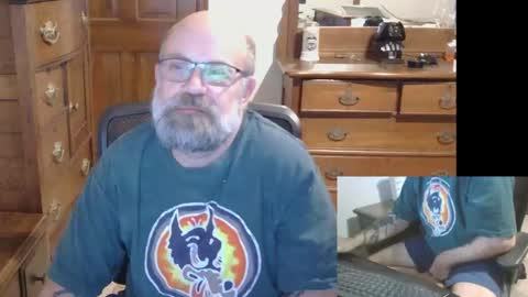 HairyDaddyBear69 online show from 11.19.25