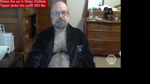 HairyDaddyBear69 online show from 02.09.26