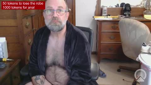 HairyDaddyBear69 online show from 03.10.26