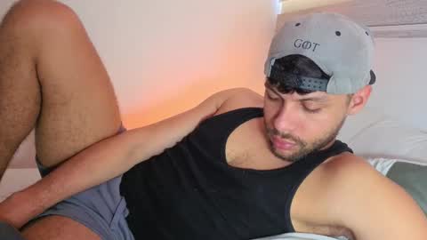 Independent       model  online show from 01.06.26