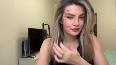 Snapshot of haley_rune chatting on 02.14.25 haley_rune online show from 02.14.25