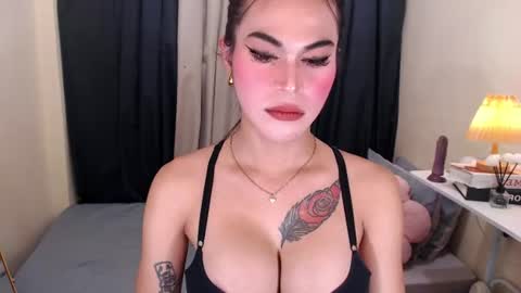 Snapshot of haliya_xsamer chatting on 06.22.26 Selena the real cummer online show from 06.22.26