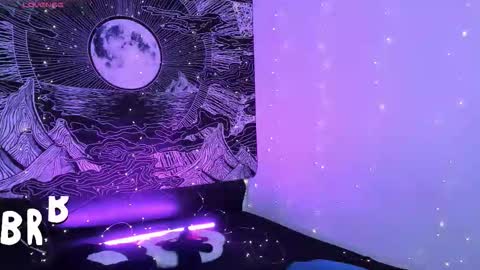 Hallu online show from 09.22.25