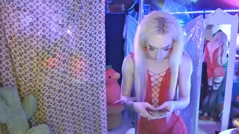 halovalentine online show from 03.08.25