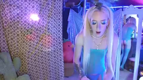 halovalentine online show from 03.09.25