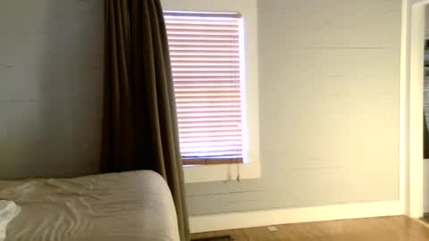 halycon2147818 online show from 04.14.26