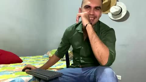 hamiltong12 online show from 11.28.25