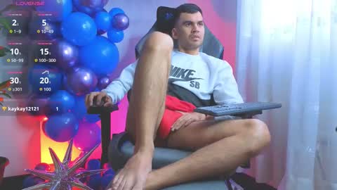 hamiltong12 online show from 03.08.26