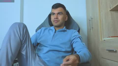 hamiltong12 online show from 04.17.26