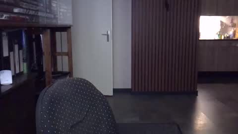 Prefer men 80 online show from 03.11.26