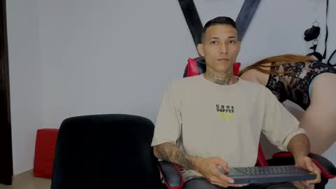 Hana and Zeta online show from 04.01.26