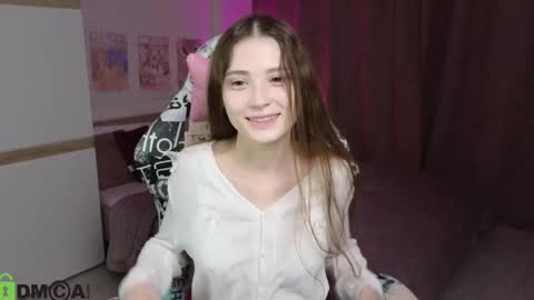 Snapshot of hana_flo chatting on 10.07.25 Hana online show from 10.07.25