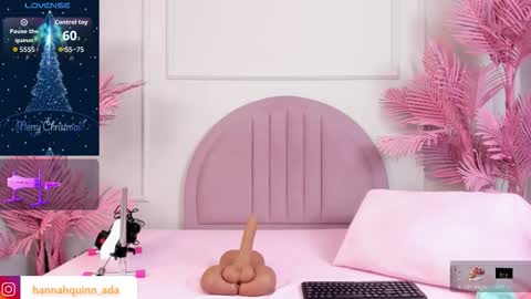 hanaahquinn online show from 12.18.25