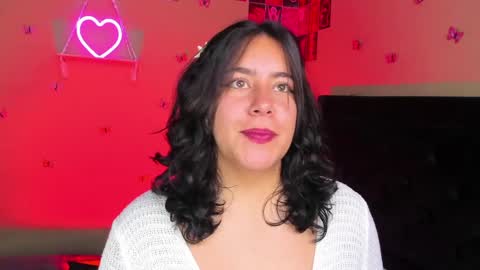 Snapshot of hanah_bakeer chatting on 05.11.26 Hanah Montana Independent model online show from 05.11.26