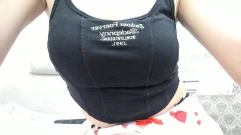 Hanah online show from 10.25.25