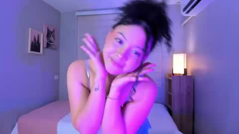 Hanna Lineros  online show from 06.16.26