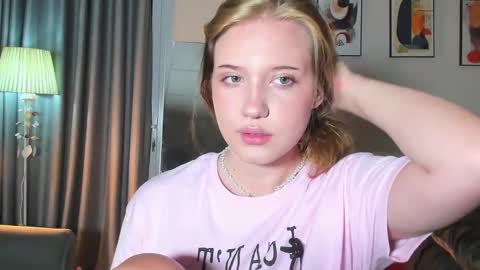 hanahwoods online show from 02.22.25