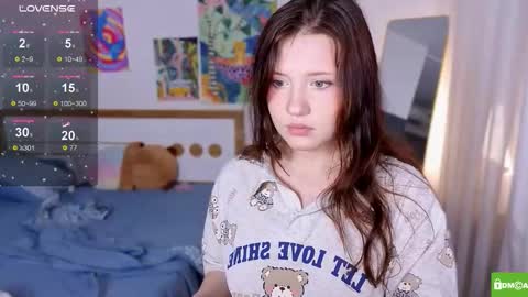 hanahwoods online show from 11.25.25