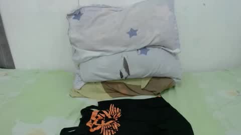 Snapshot of hanako_xoxo69 chatting on 02.19.25 -Hana- online show from 02.19.25