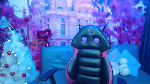 Hanaku  online show from 12.13.24