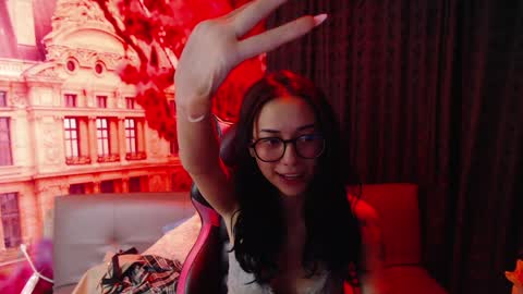 Hanaku  online show from 01.13.25