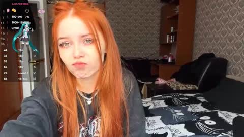 Snapshot of hananocha chatting on 02.17.26 Tori and Asuna online show from 02.17.26