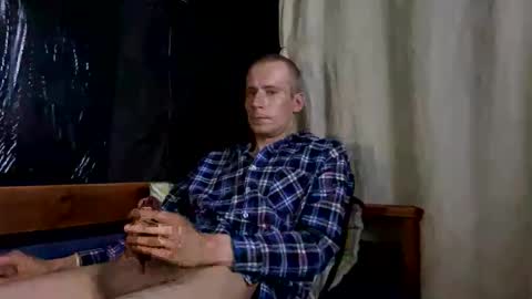 Snapshot of handicraft_07081991 chatting on 09.18.25 handicraft_07081991 online show from 09.18.25